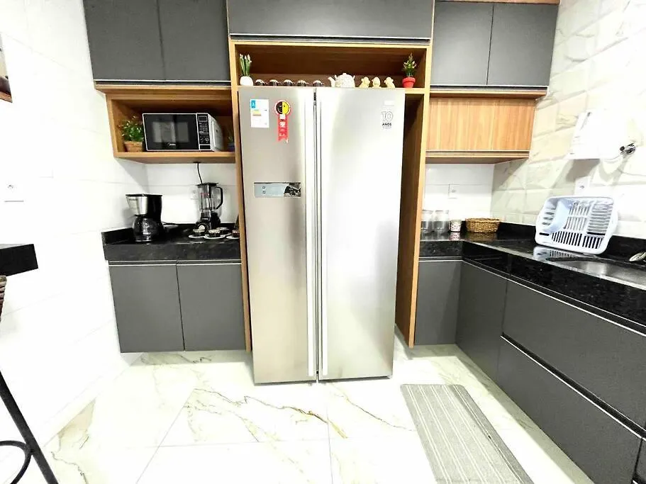 Triplex Moderno location